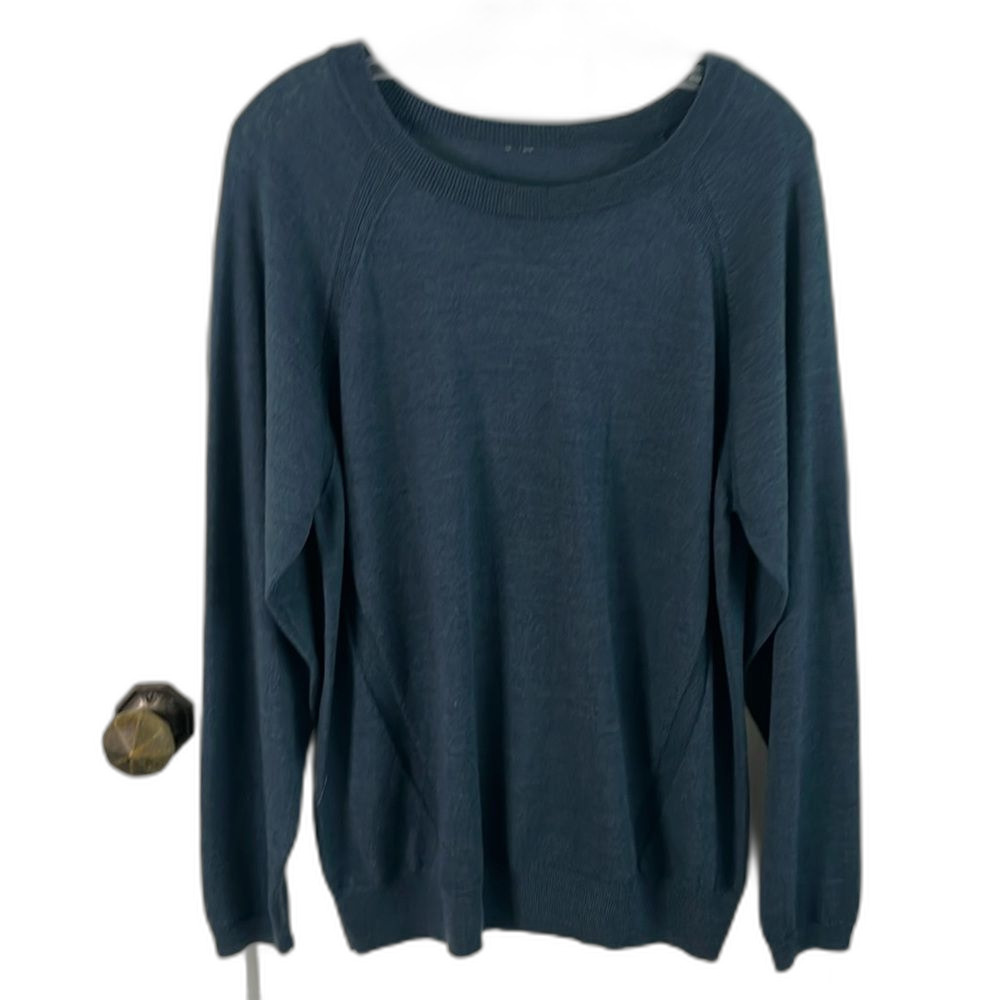 EUC Lululemon Mens Merino wool sweater Sz Large